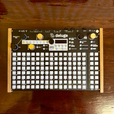 Synthstrom Audible Deluge 2022 - OLED image 2