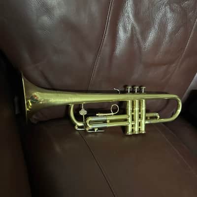 Holton Collegiate Bb Trumpet (1966) SN 431874 (student) (100% new clear lacquer) image 2