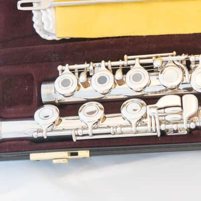 Yamaha YFL-371 Allegro Intermediate Flute *Silver Headjoint *Low-B *Split-E *Made in Japan *Cleaned & Serviced image 3