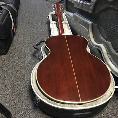 Yamaha CJ-818SB country jumbo acoustic guitar made in Taiwan 1982