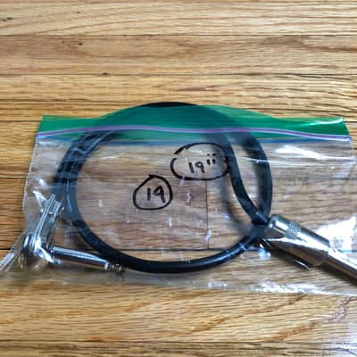 Mogami 2319 19” Pancake 1/4” - Small Barrel 1/4” Patch Cable image 3