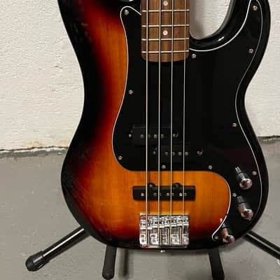 Squier Vintage Modified Precision Bass PJ 2014 - 2018 - 3-Color Sunburst image 1