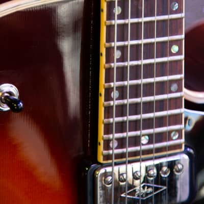 Hofner Vice President 2002 - Sunburst image 2