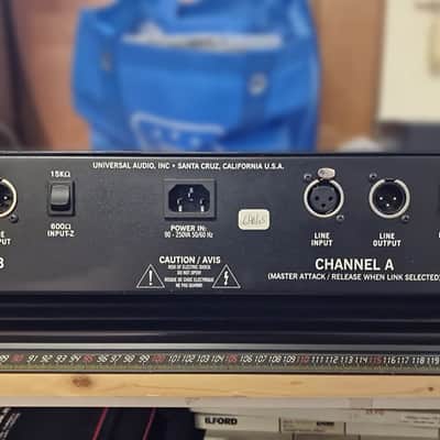 Universal Audio 2-1176 Stereo Limiter 2000s - Black / Silver image 2