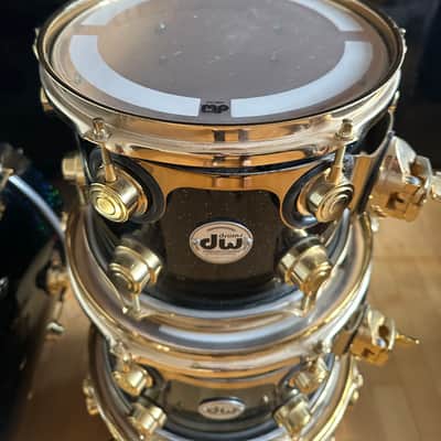 DW Collector's Series Drum Set 4pcs image 2