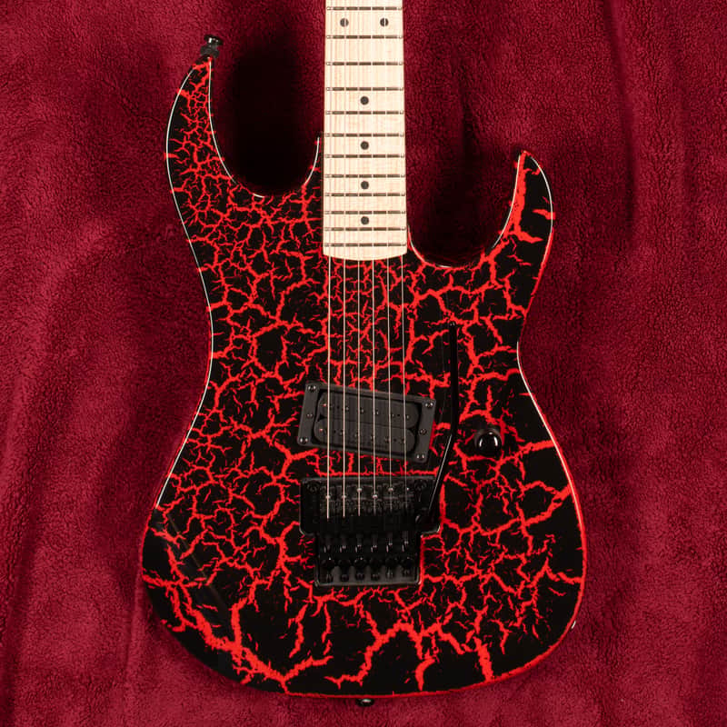 B.C. Rich Gunslinger Retro II with Floyd Rose - Red Crackle image 1