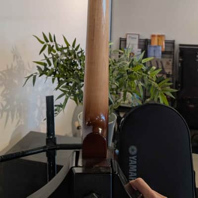 Yamaha Yamaha SLB 200 Silent Bass w/ stand w/ gigbag image 8