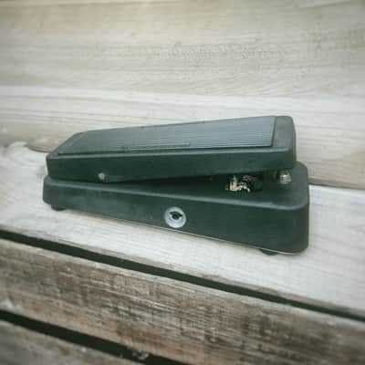 Dunlop GCB95 Cry Baby Standard Wah image 2