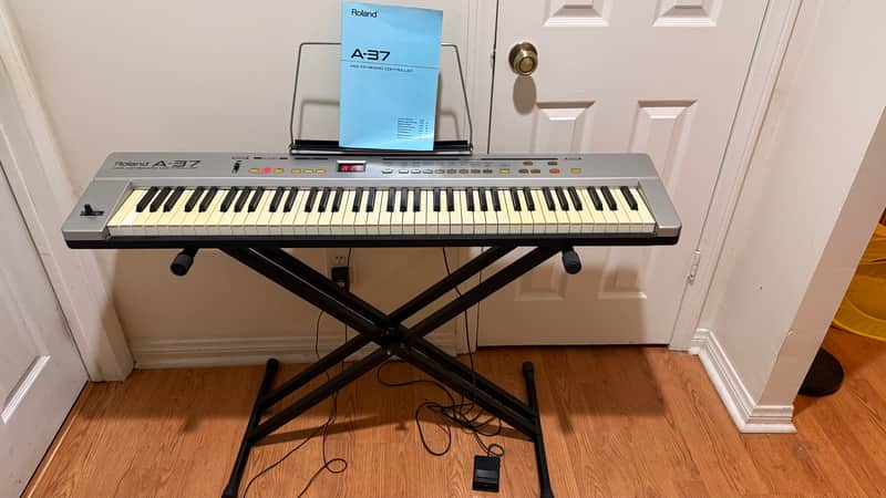 Roland A-37 2001 - Silver + Stand image 1