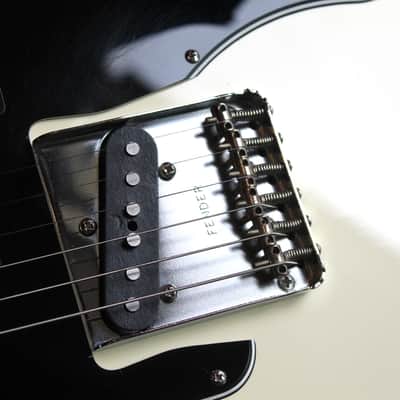 FENDER "American Vintage II 1977 Telecaster Custom, Rosewood Fingerboard, Olympic White" HARDCASE image 16