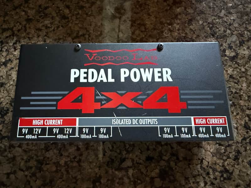 Voodoo Lab Pedal Power 4X4