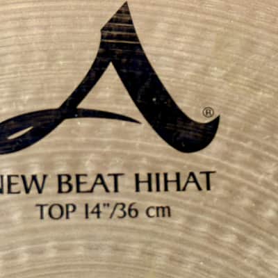 Don't pay £400+!! 14" LIGHT! Zildjian A NEW BEAT Hihats 865g 1479g image 2
