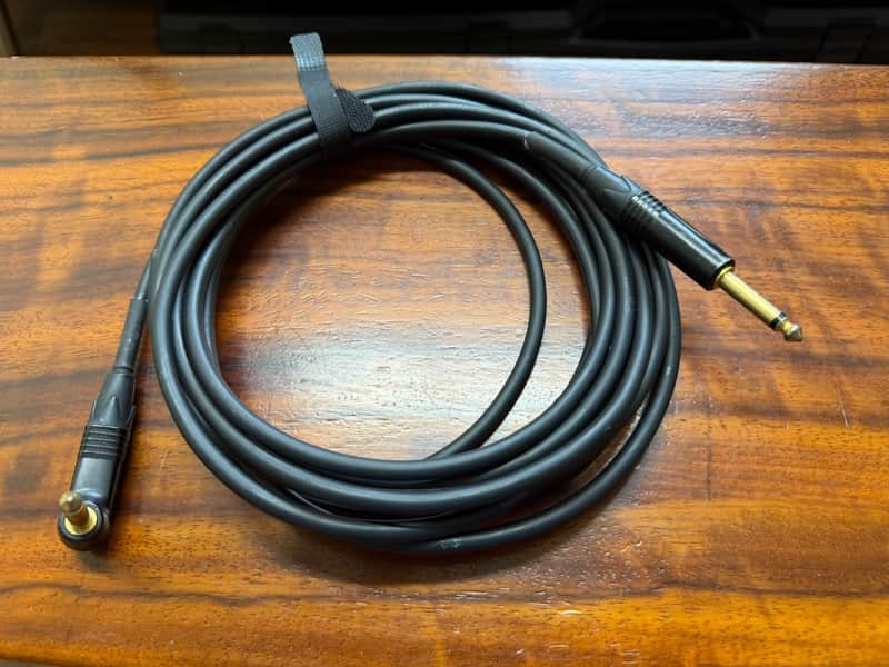 Mogami Gold Instrument-1/4" TS to Right Angle 1/4" TS - 15'