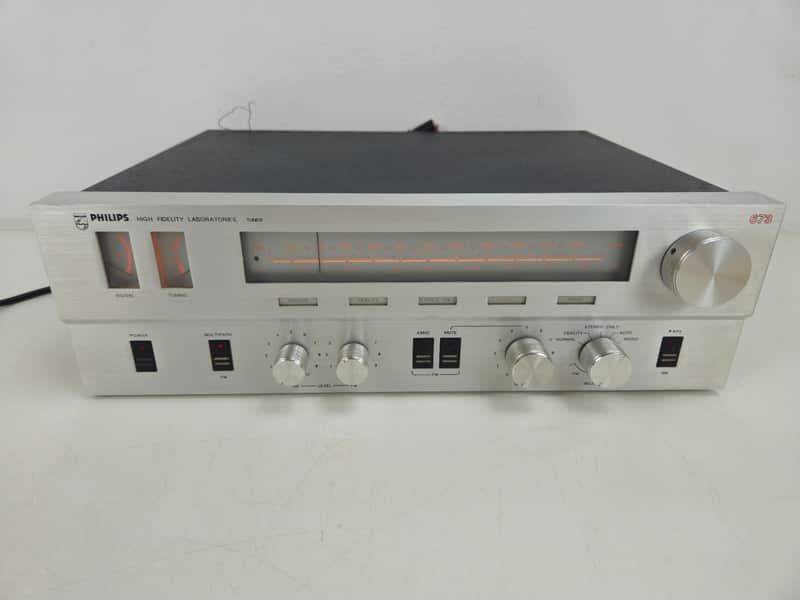 Philips -AH673 - AM/FM stereo tuner - Serviced/Recapped image 1