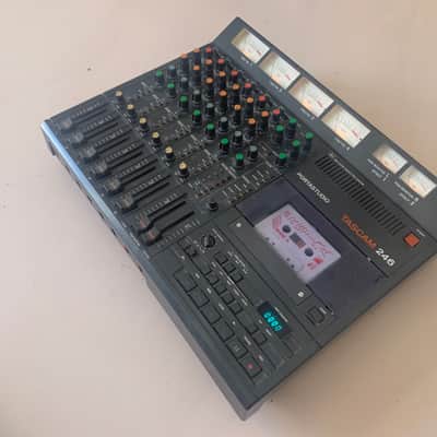 Tascam 246 Portastudio - Black image 2