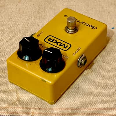 MXR Distortion + Plus 1980 - Block Logo-Yellow image 6