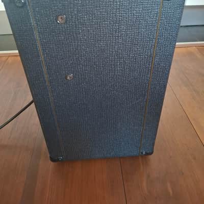 Vox AC15TB2 15-Watt 2x10" Guitar Combo 1996 - 2004 - Black image 8