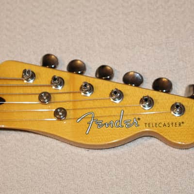 Fender Modern Player Telecaster Plus 2018 Honey Burst Limited Edition Very Good Condition with Hardshell Case! image 14