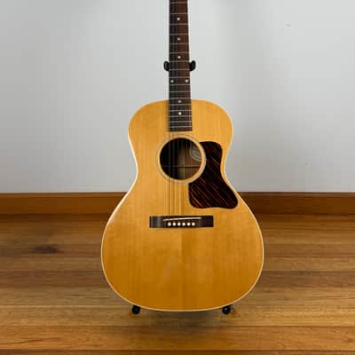Gibson L-00 Blues King 1993 — New Old Stock / Original 1990s Dealer Inventory image 4