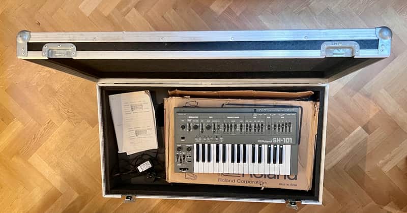 Roland SH-101 32-Key Monophonic Synthesizer 1982 - 1986 - Gray image 1
