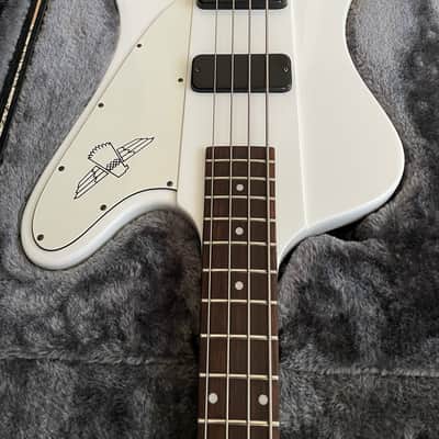 Epiphone Thunderbird IV Classic Pro 2013 - Alpine White + Epi hard case & candies image 5