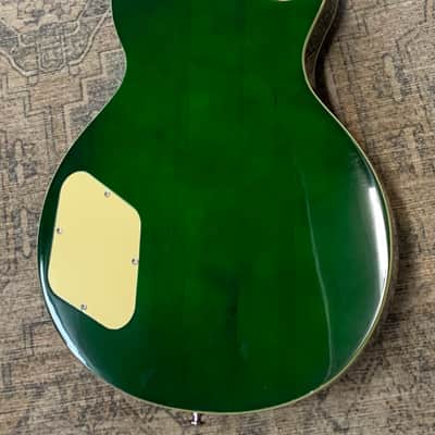 Rafferty Single cut 2023 - Green flame image 7