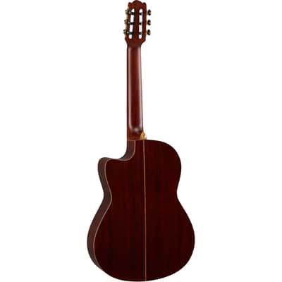 Yamaha Ncx - Acoustic-Electric Classical Guitar; Solid Sitka Spruce Top; Solid Walnut Back And Sides; Mahogany Neck; Ebony Fingerboard; Atmosfeel (Undersaddle Pickup + Contact Sensor + Mic);  Carry Bag; Natural image 4