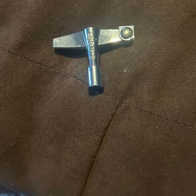 Vtg Ludwig 60s/70s drum key with attached screwdriver image 6