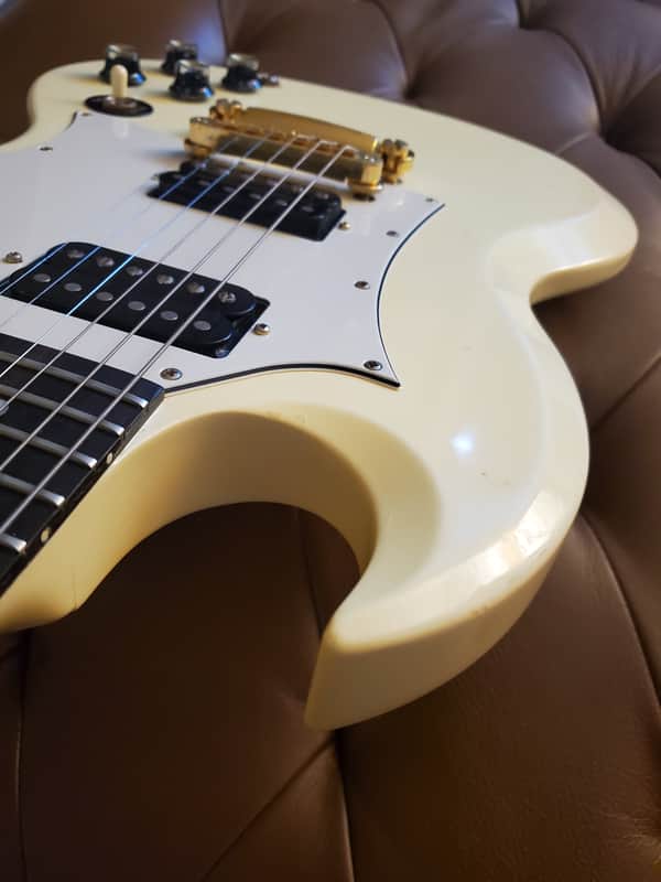 Gibson SG Special Limited Edition 2000 Vintage White W/HSC
