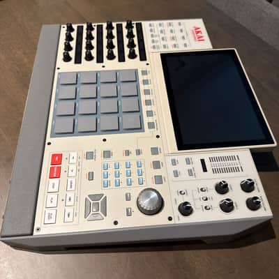 Akai MPC X Special Edition EXCELLENT CONDITION image 8