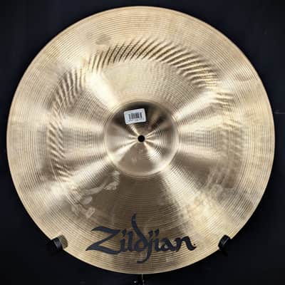 Zildjian 18 Inch Suspended Classic Orchestral Selection image 2