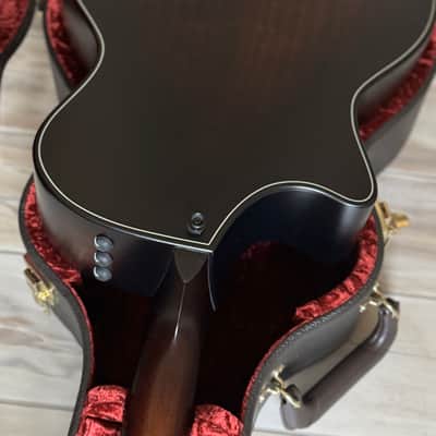 Taylor Builder's Edition 324ce 2020 - Present - Tobacco Kona Burst image 12