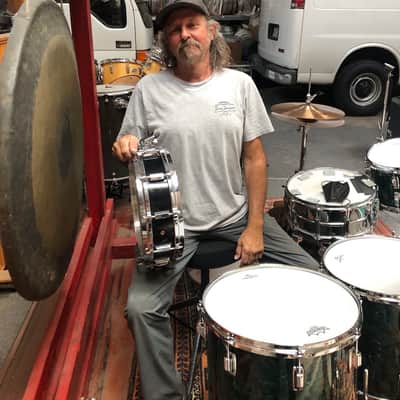 Chad Smith owned snare by Ross Garfield, signed image 9