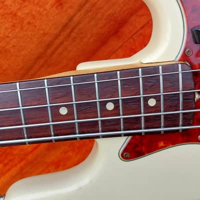 Fender Jazz Bass L-series 1965 - Olympic white refin image 8