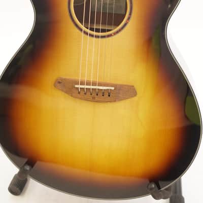 Breedlove Discovery S Concerto Edgeburst Europe-African Mahogany Acoustic Guitar image 2