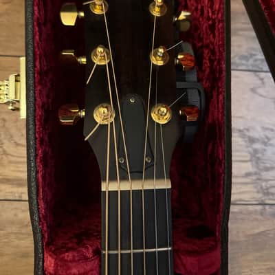 Taylor 214CE LTD (Sweet Gum) – Limited Edition Acoustic-Electric Guitar w/ Case image 5