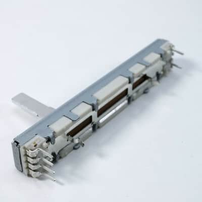 Akai - MPC2000 , MPC2000XL , MPC4000 , MPC2500 , MPC5000 - Slide Potentiometer