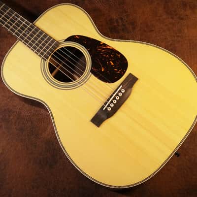 Martin 00-28 image 1