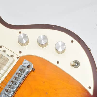 Guyatone Marroly with case 6J0929C-G2 Electric Guitar RefNo 6536 image 4