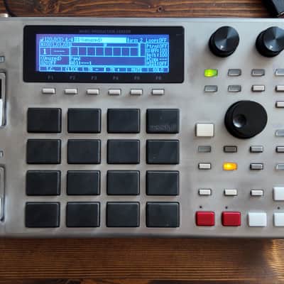 Akai MPC1000 - jjosXL - DC power supply mod - LCD screen upgrade