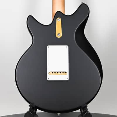 Eastman Fullertone DC'62 Electric Guitar- Moss Black 2026 (F2501877) image 3