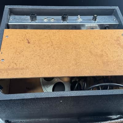Airline Amplifier 9002 1960's  - Black image 9