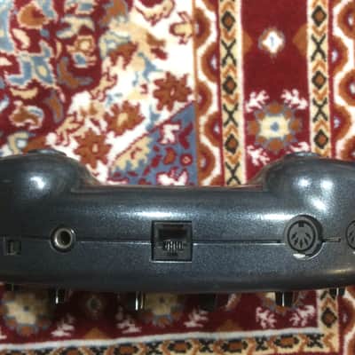 Line 6 Bass POD Multi-Effect and Amp Modeler image 2