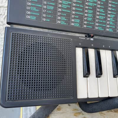 Vintage Yamaha PSS-140 Synthesizer 1988 - Black For Parts Or Repair image 7