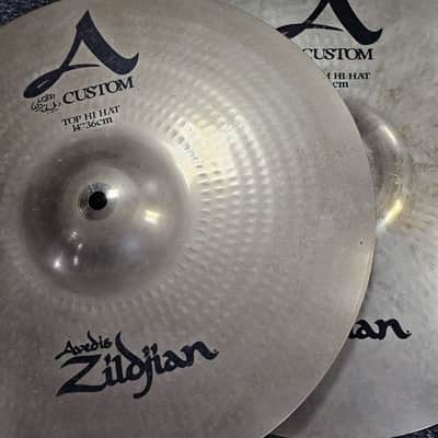 Hi-Hat Cymbals 14" Zildjian A Custom USED! RKAAH260626 image 3