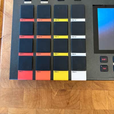 Akai MPC Live Standalone Sampler / Sequencer 2017 - 2020 - Black image 11
