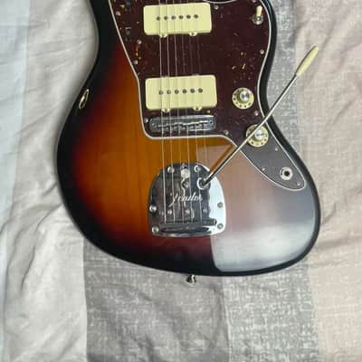 Fender American Professional II Jazzmaster with Rosewood Fretboard 2020 - Present - 3-Color Sunburst image 3