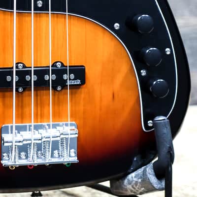Markbass MB GV 4 Gloxy 3-Tone Sunburst CR MP Passive 4-String Electric Bass w/Bag image 8