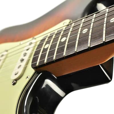 Fender 30TH Anniversary  Guitar Center '62  reissue Stratocaster 1994 with Hard Shell tweed Case image 7