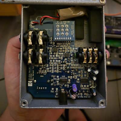Electro-Harmonix Clone Theory Stereo Analog Chorus / Vibrato 2007 - Present - Black image 2